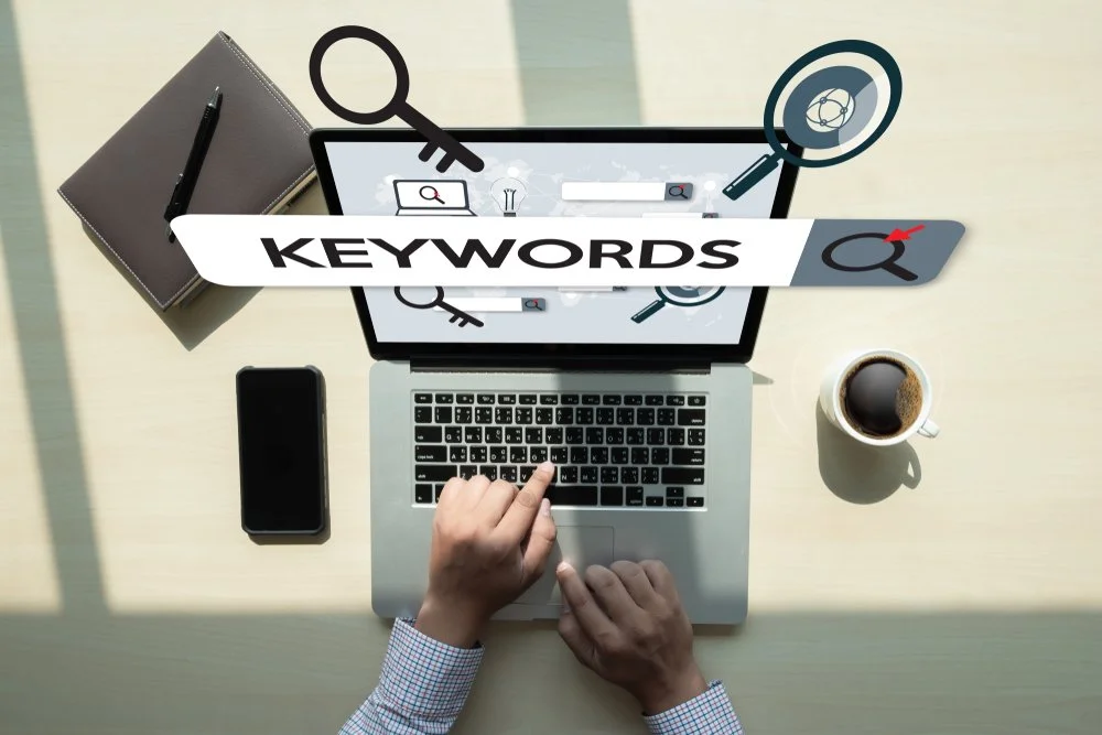 Cara Menggunakan Keyword Kompetitor untuk Keuntungan Bisnis